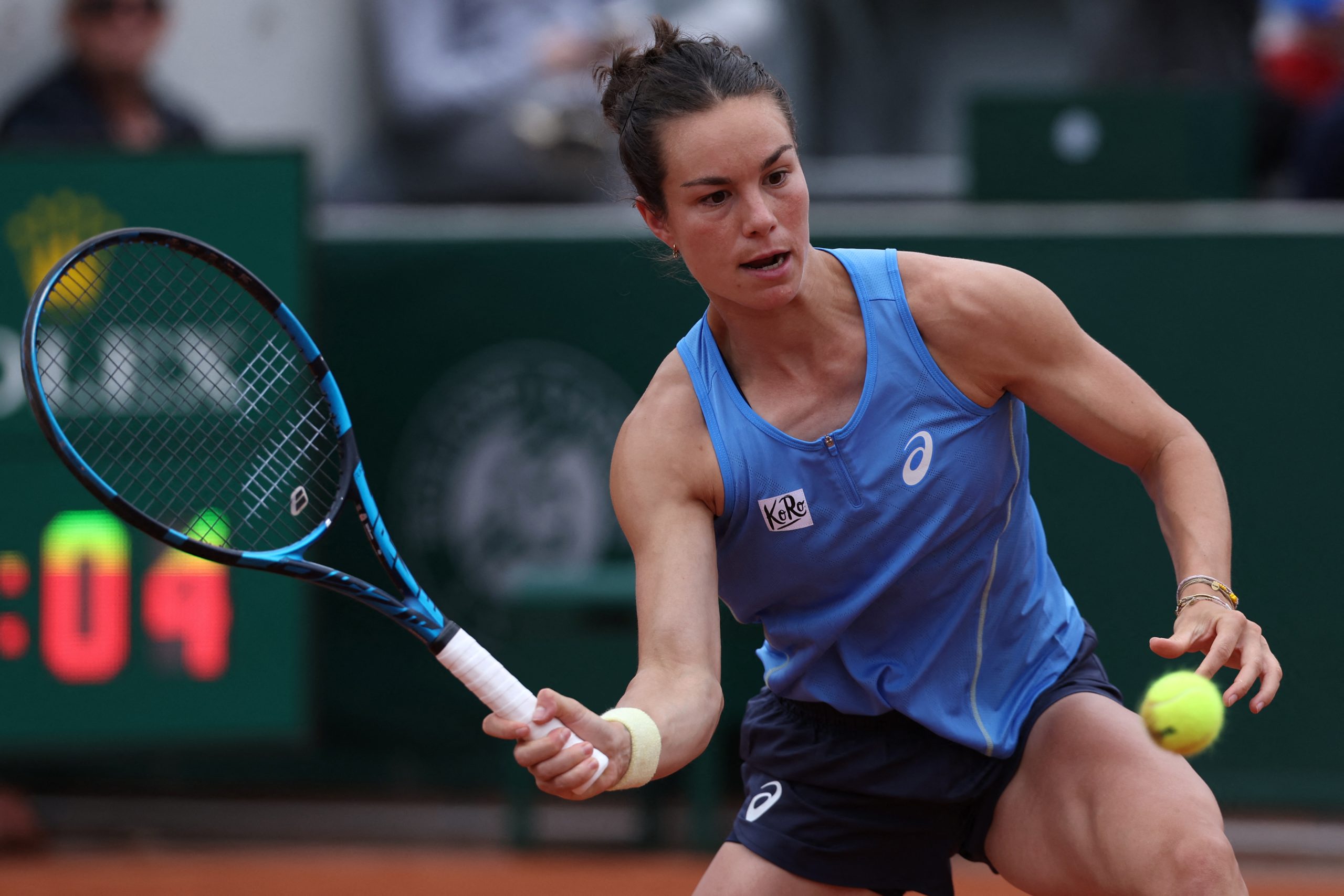 discover the exciting para-tennis highlights in cherbourg, showcasing incredible matches and inspiring athletes overcoming challenges on the court.